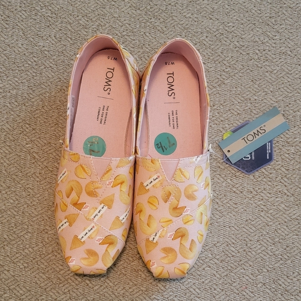 𝅺toms